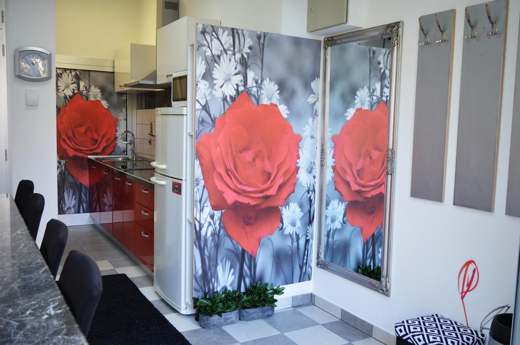 Studio Two Roses Lägenhet Split Exteriör bild