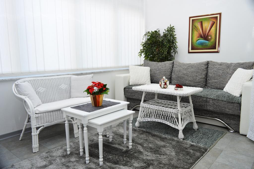 Studio Two Roses Lägenhet Split Exteriör bild