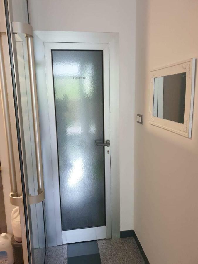 Studio Two Roses Lägenhet Split Exteriör bild